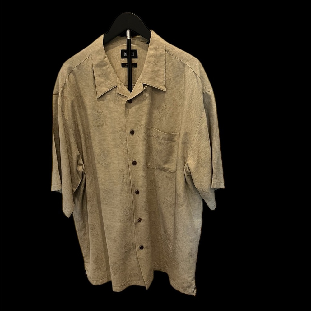 Haggar 100% Silk Shirt Mens XLT Beige Paisley Short Sleeve Button Up